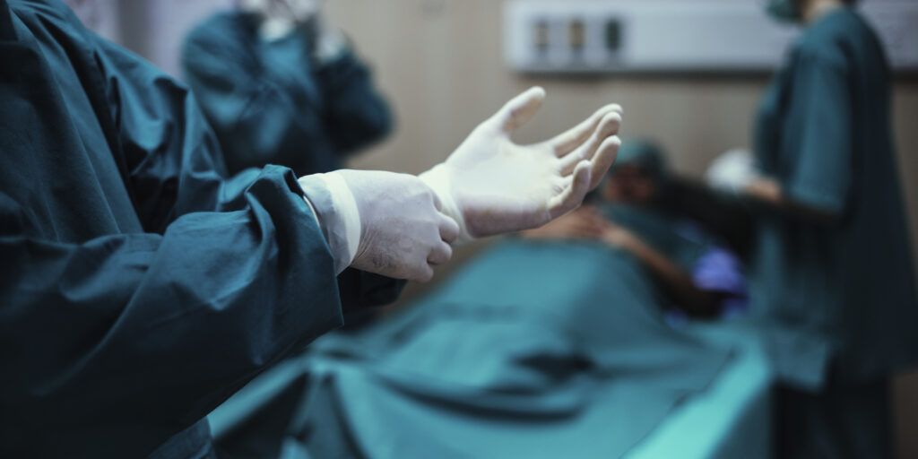 Scambio di biopsie, gli rimuovono la mandibola per errore!